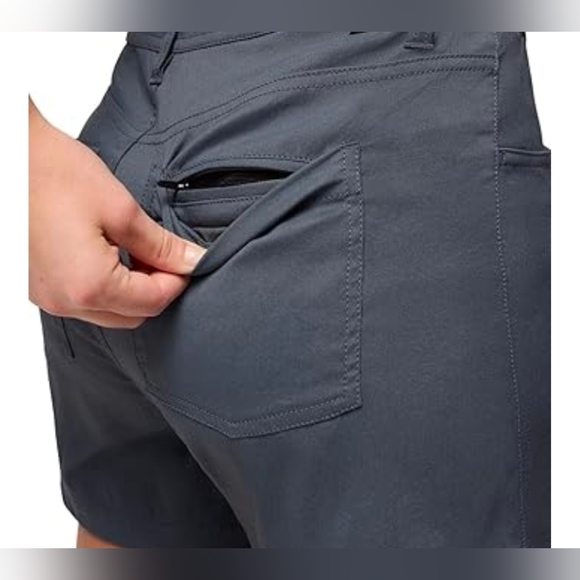 Size 12 prAna Stretch Zion Halle Shorts Thundercloud Gray Color With Pockets - Picture 5 of 9